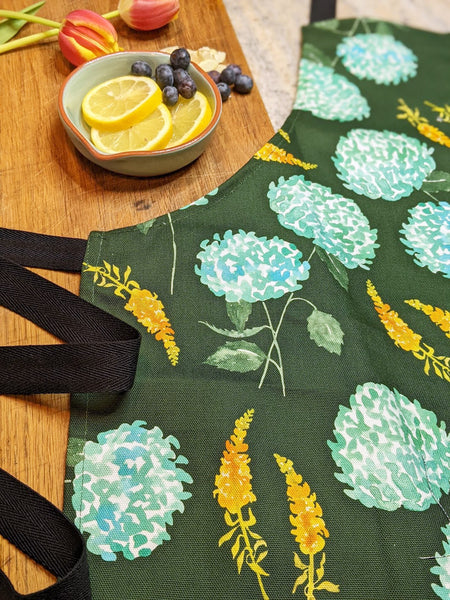 Hydrangea & Snapdragon Adults Kitchen Apron