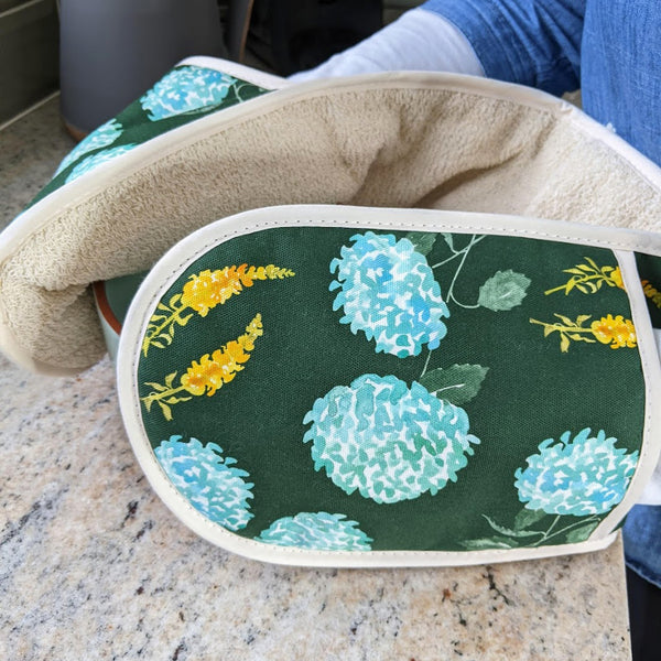 Hydrangea & Snapdragon Luxury Oven Gloves